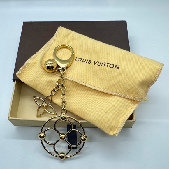 Louis Vuitton Bloomy Gold Brass Bag Charm Key Ring - Picture 3 of 6